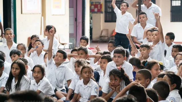Escuela Reyes